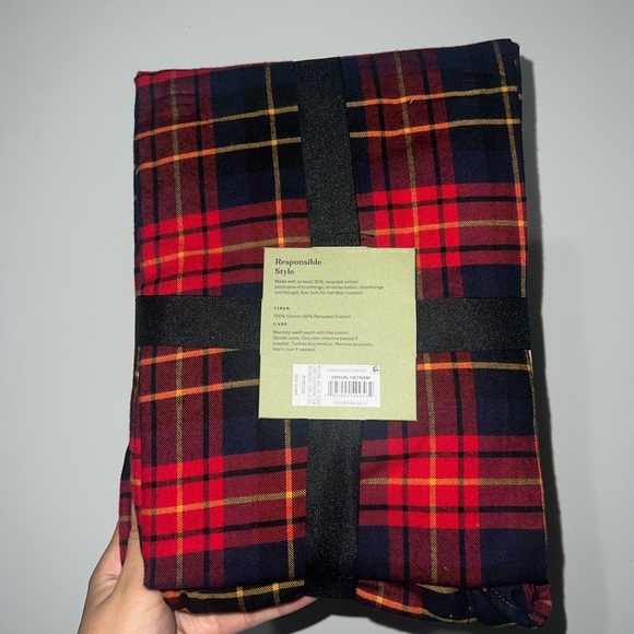 Goodfellow & co flannel pajama pants Medium size 1 pair new adjustable string - Picture 3 of 4